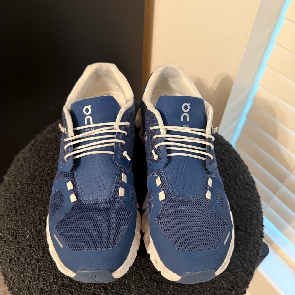 ON Running Blue Sneakers